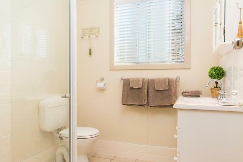 Villa Stoneleigh Cottage Bed And Breakfast
