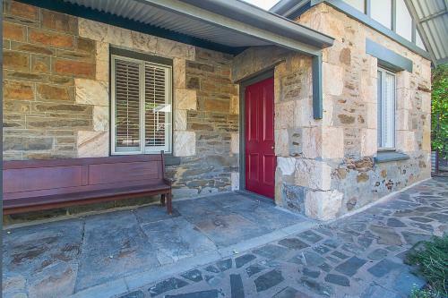 Villa Stoneleigh Cottage Bed And Breakfast