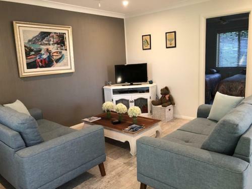 Hostal Sunshine Coast Tropical Getaway