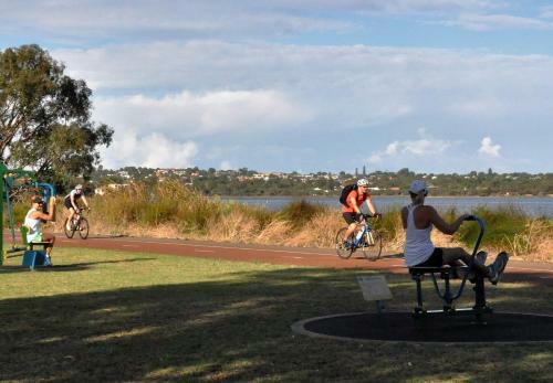 Apartamentos Alfred Cove Short Stay