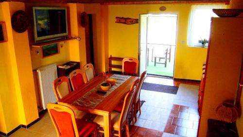 Hostal Private Sv?tlu?ka