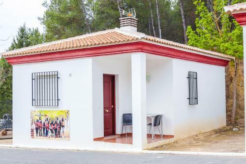 Centro De Ocio Al�a Bungalows Camping Rafting Benamej�