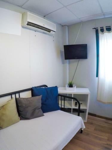 Centro De Ocio Al�a Bungalows Camping Rafting Benamej�