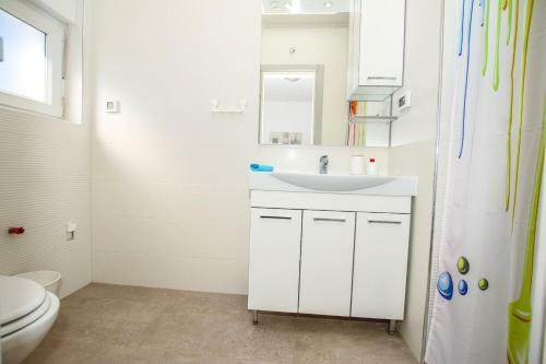 Apartment In Funtana With Two-bedrooms 1