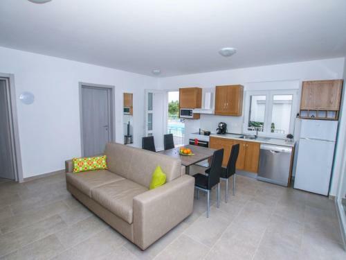 Apartment In Funtana With Three-bedrooms 1