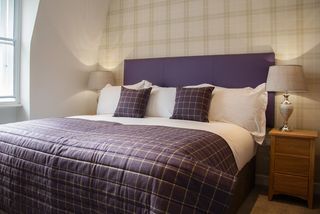 Fountain Court Apartments - Braid