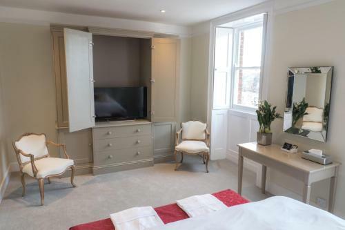 Hostal Broadway House Luxury Serviced Rooms