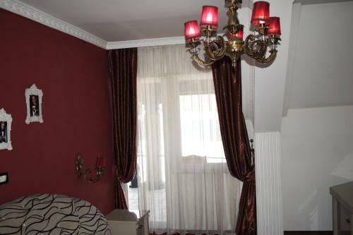 Hotel Golden Place