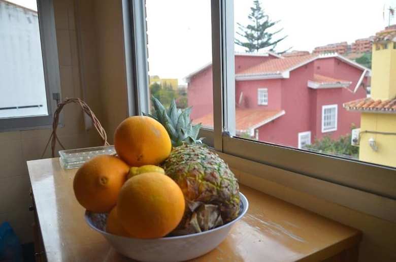 Hostal Torre De La Victoria Guest House