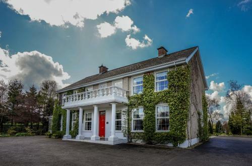 Bed & Breakfast Tattykeel House