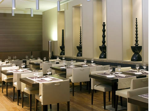Hotel NH Poznan