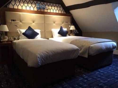 Hotel The Crown