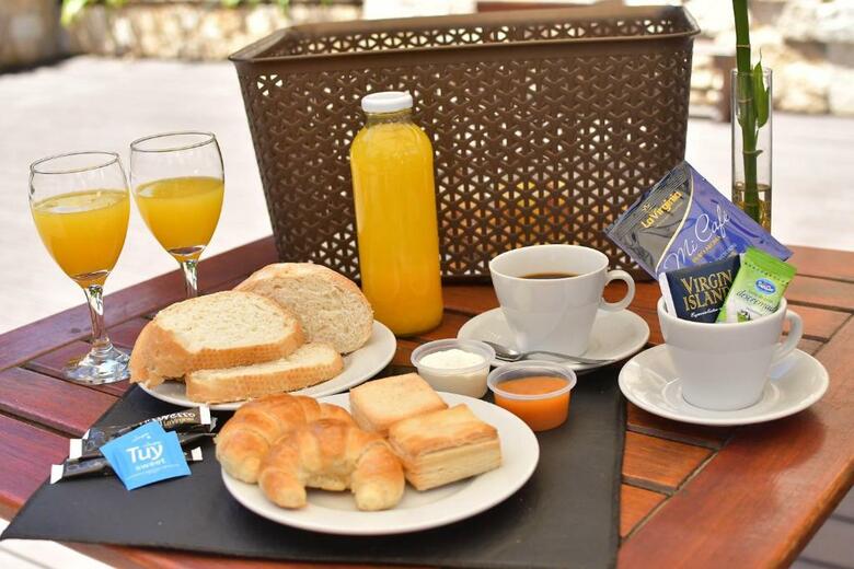 Blackstone Country Villages Hotel