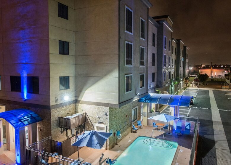 Hotel Best Western Plus Gardena Inn & Suites
