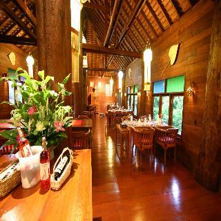 Hotel Ban Sabai Village Resort And Spa