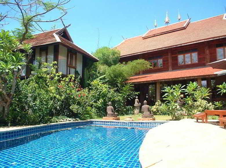 Hotel Ban Sabai Village Resort And Spa