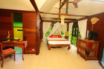 Hotel Ban Sabai Village Resort And Spa