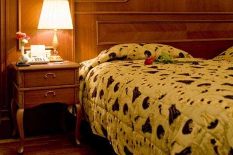 Hotel Best Western Premier Regency Suites & Spa