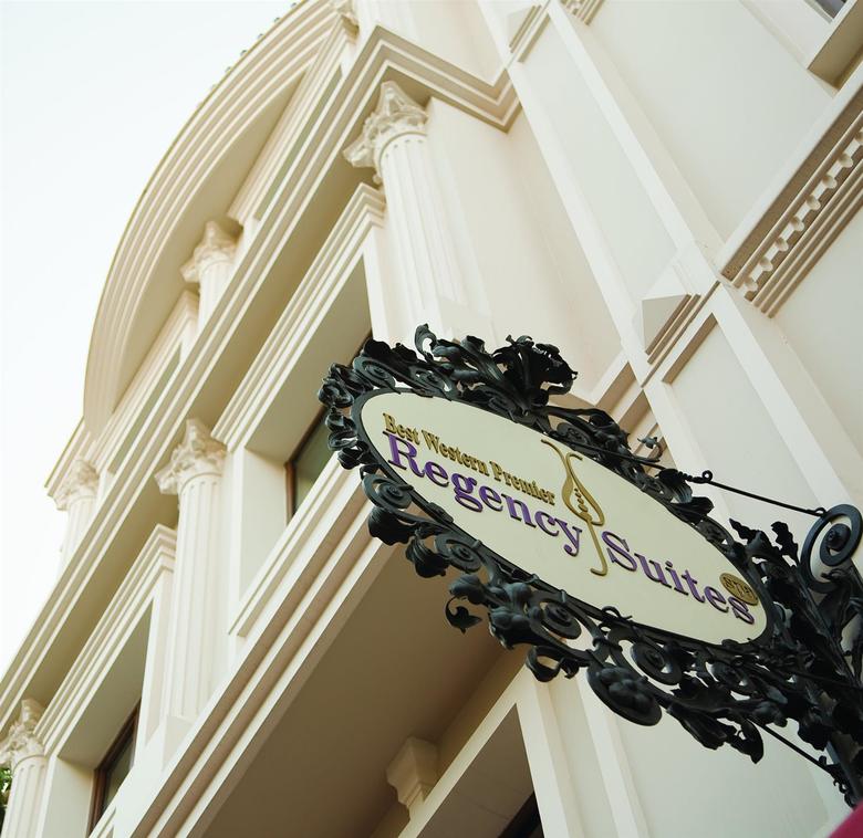 Hotel Best Western Premier Regency Suites & Spa
