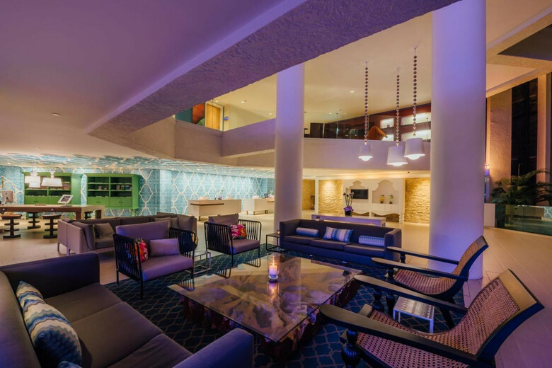 Hotel Renaissance Wind Creek Aruba Resort