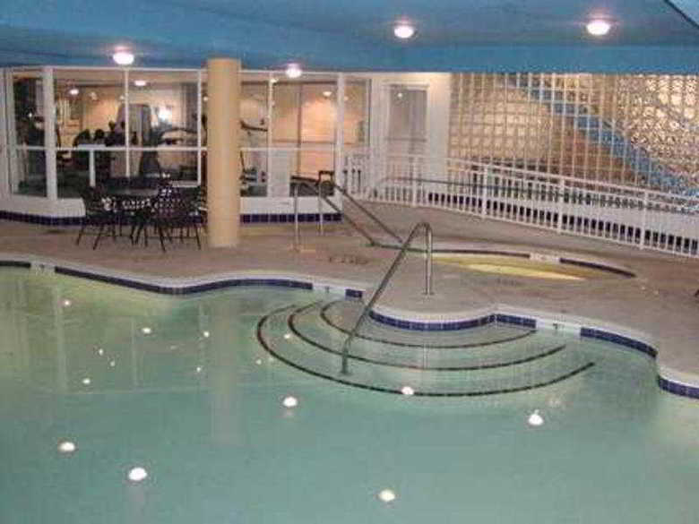 Hotel Hampton Inn Myrtle Beach-broadway At The Beach