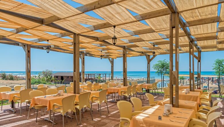 Hotel Royal Atlantis Resort And Spa