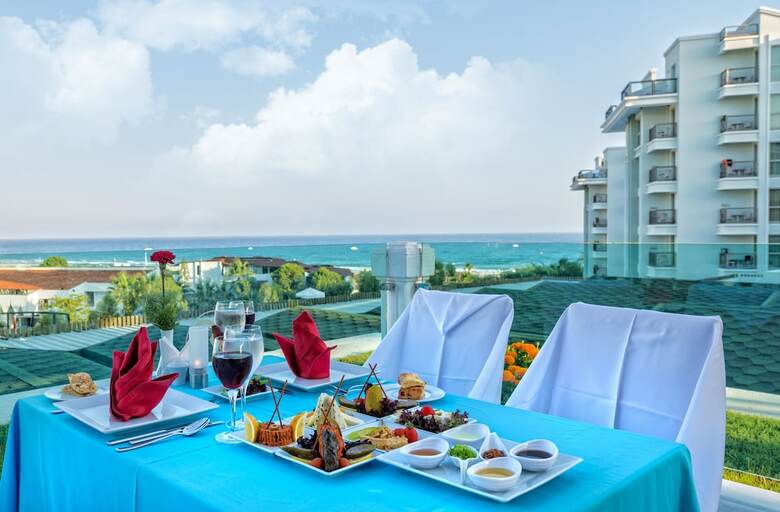 Hotel Royal Atlantis Resort And Spa