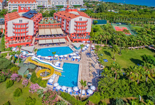 Royal Atlantis Beach Hotel