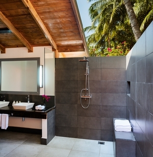 Hotel Meeru Island Resort & Spa