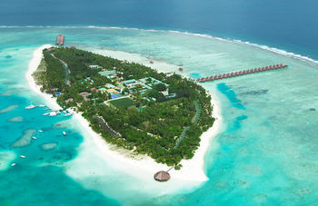 Hotel Meeru Island Resort & Spa