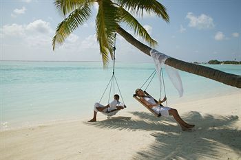 Hotel Meeru Island Resort & Spa