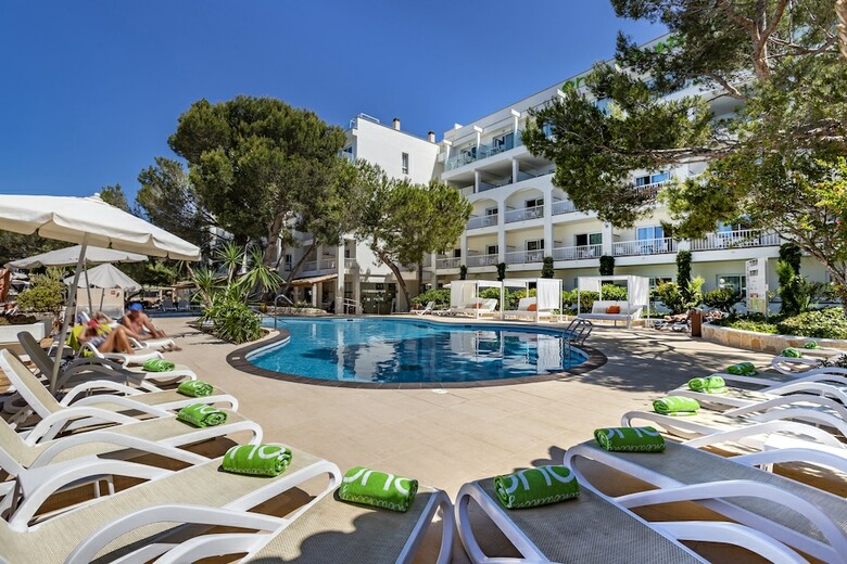 Hotel Houm Plaza Son Rigo