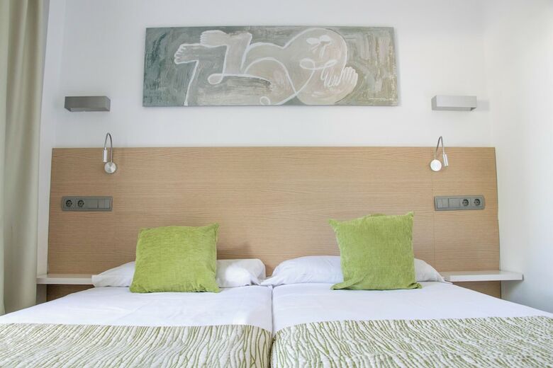 Hotel Houm Plaza Son Rigo