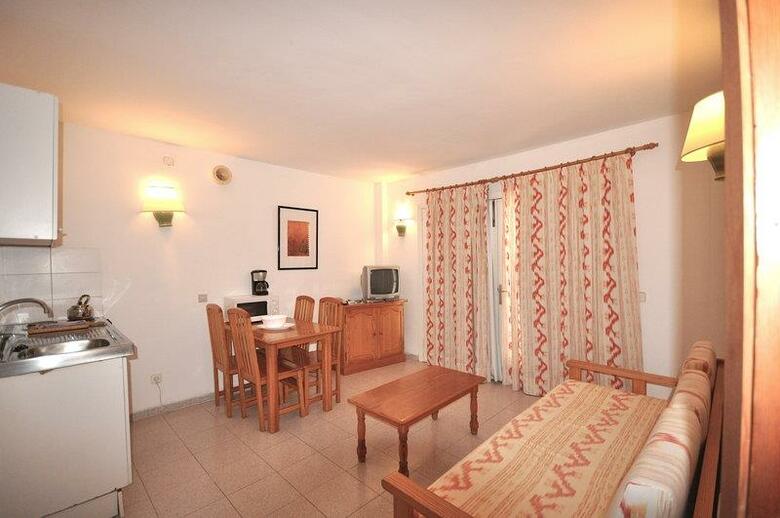 Hotel Houm Plaza Son Rigo