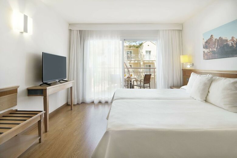 Hotel Iberostar Waves Club Cala Barca