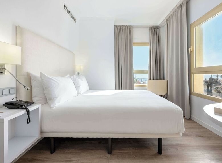 Melilla Puerto Hotel