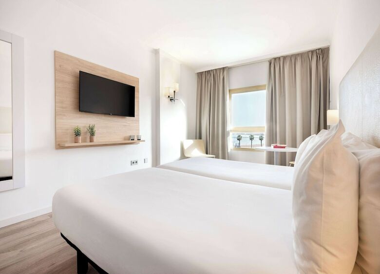 Melilla Puerto Hotel
