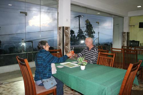 Posada Queens Rest Inn