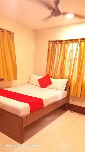 Lodge Hotel Saim Palace