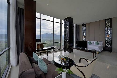 Hotel Golden Tulip Mataram