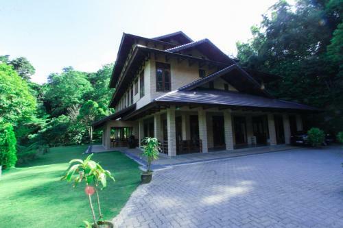 Hotel Harmony Valley Retreat