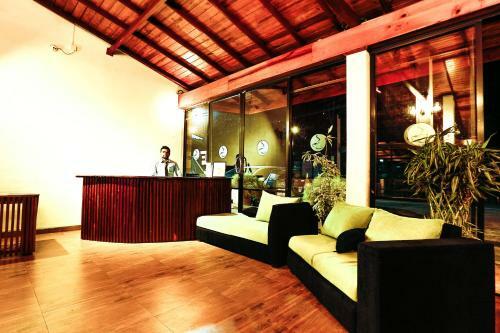 Hotel Thuruliya Lodge