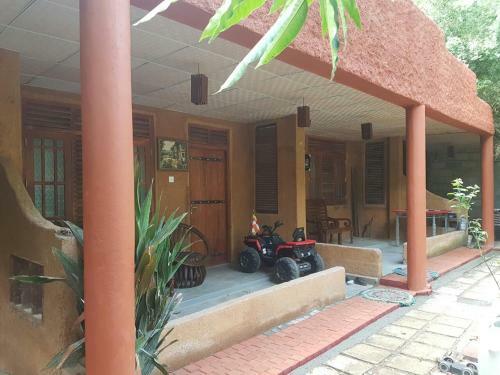 Hostal Sea Breeze Garden