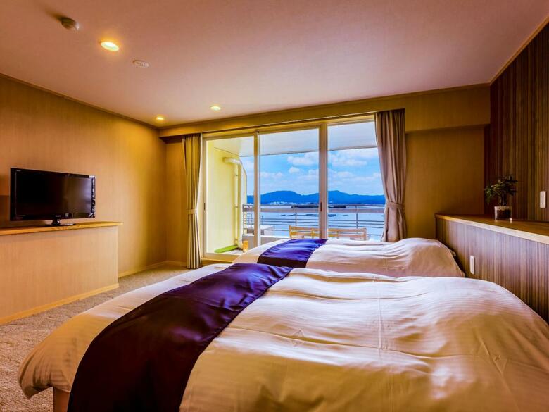 Yukai Resort Shirahama Gyoen