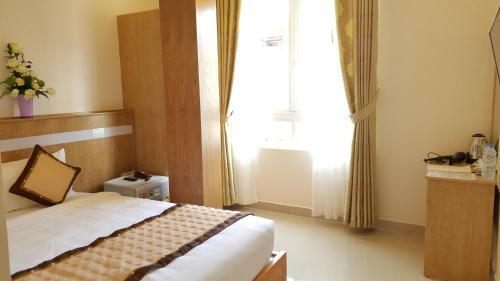 Isana Hotel