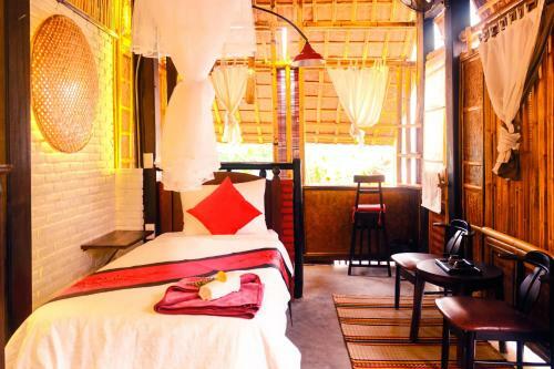 Golden Lantern Hoi An Homestay