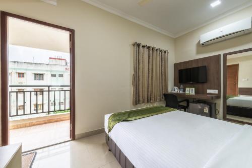 Bed & Breakfast Mount Kailash Suites
