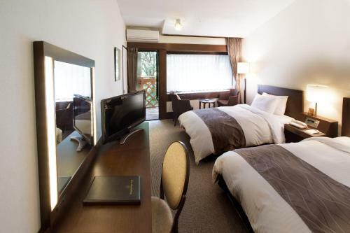 Hotel Yatsugatake Kogen Lodge