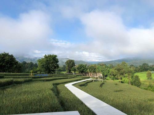 Hostal Bura Phat Resort
