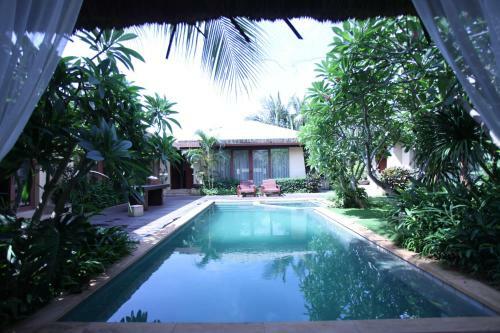 Villa Maritime Seclusive Life Perfume Bay